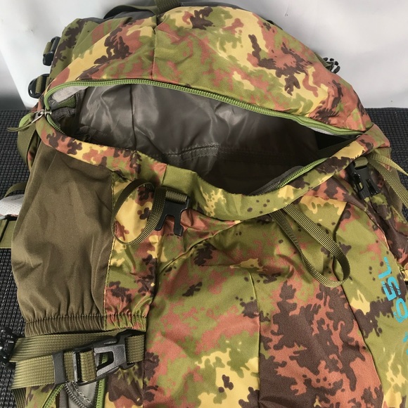 Elk Gear Wildguest 65L Hiking Backpack New - Picture 11 of 16